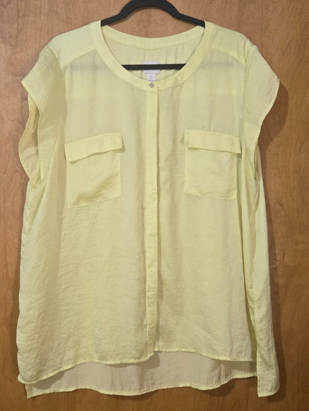 Chico's Women's Blouse Short Sleeve Button Down Sz 3 Yellow chartreu